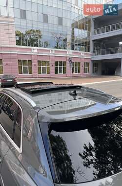 Внедорожник / Кроссовер Audi Q3 2020 в 