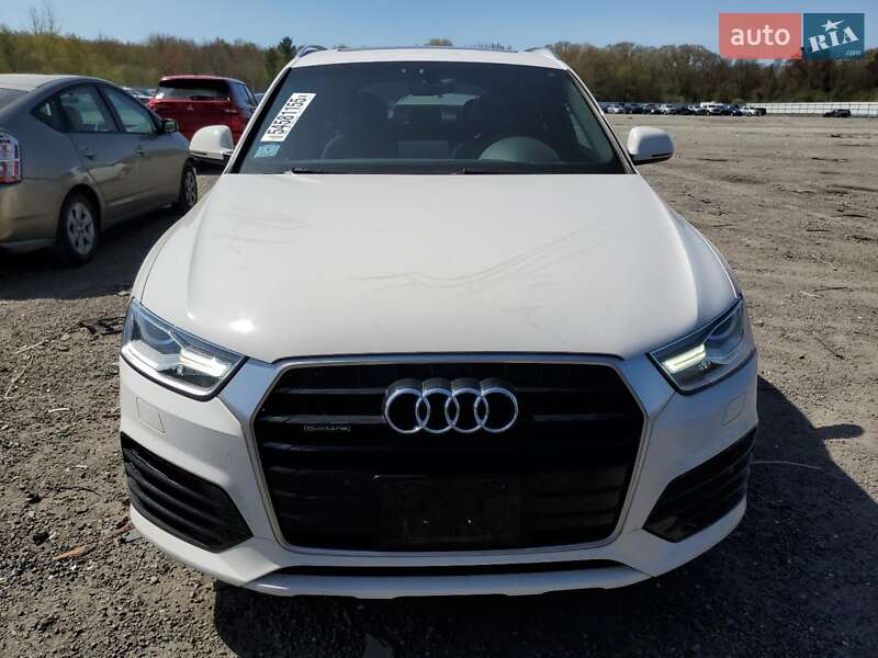 Внедорожник / Кроссовер Audi Q3 2018 в Львове