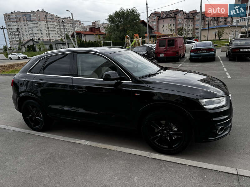 Позашляховик / Кросовер Audi Q3 2015 в Києві