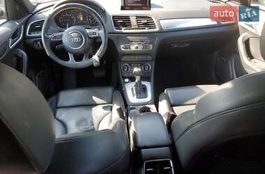 Внедорожник / Кроссовер Audi Q3 2016 в 