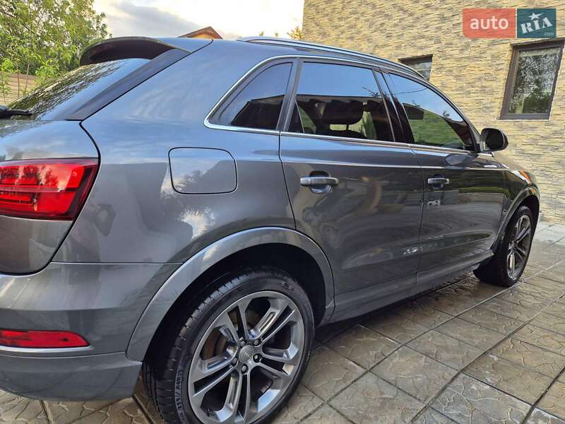 Внедорожник / Кроссовер Audi Q3 2016 в Киеве