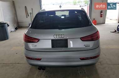 Позашляховик / Кросовер Audi Q3 2016 в 
