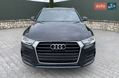 Позашляховик / Кросовер Audi Q3 2016 в Підволочиську