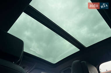 Внедорожник / Кроссовер Audi Q3 2021 в 