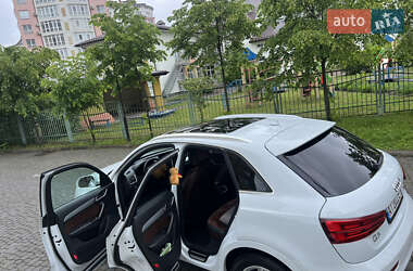 Внедорожник / Кроссовер Audi Q3 2016 в 