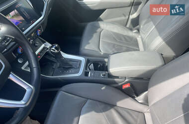 Внедорожник / Кроссовер Audi Q3 2019 в 