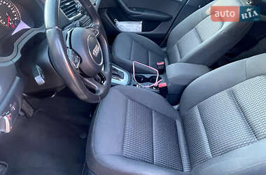 Внедорожник / Кроссовер Audi Q3 2012 в 