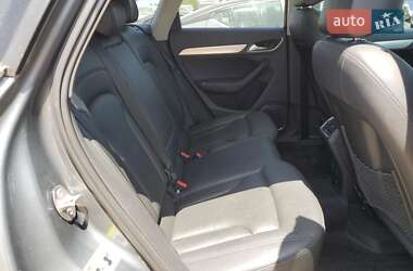 Внедорожник / Кроссовер Audi Q3 2014 в 