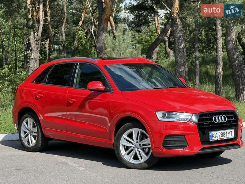 Внедорожник / Кроссовер Audi Q3 2016 в Киеве