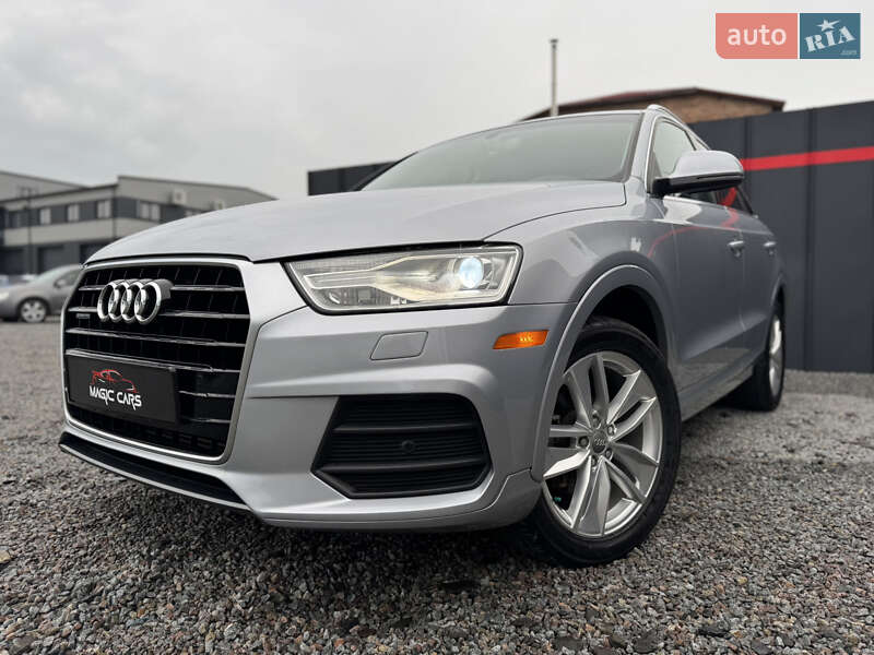 Позашляховик / Кросовер Audi Q3 2015 в Луцьку