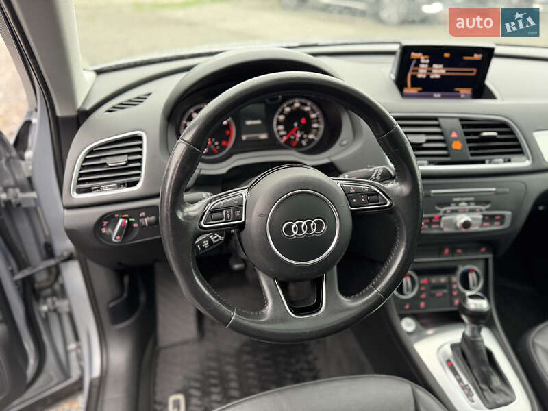Позашляховик / Кросовер Audi Q3 2015 в Луцьку