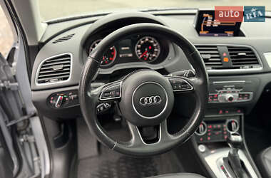 Внедорожник / Кроссовер Audi Q3 2015 в 