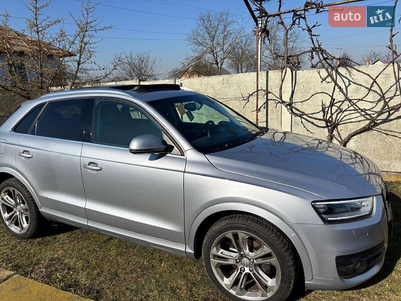 Внедорожник / Кроссовер Audi Q3 2014 в Львове