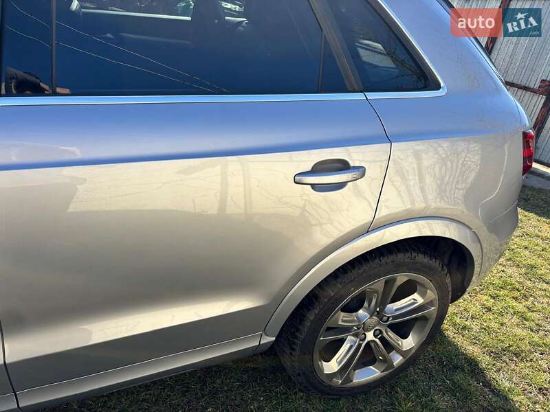 Внедорожник / Кроссовер Audi Q3 2014 в Львове