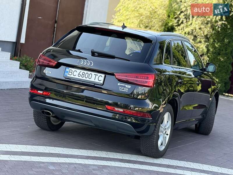 Внедорожник / Кроссовер Audi Q3 2016 в Львове