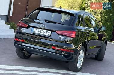Позашляховик / Кросовер Audi Q3 2016 в 