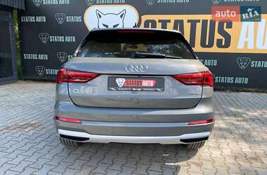 Внедорожник / Кроссовер Audi Q3 2019 в 