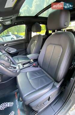 Внедорожник / Кроссовер Audi Q3 2019 в 