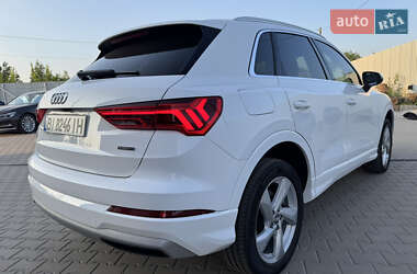 Внедорожник / Кроссовер Audi Q3 2019 в 