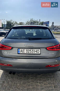 Внедорожник / Кроссовер Audi Q3 2014 в 