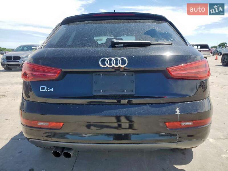 Позашляховик / Кросовер Audi Q3 2016 в Львові