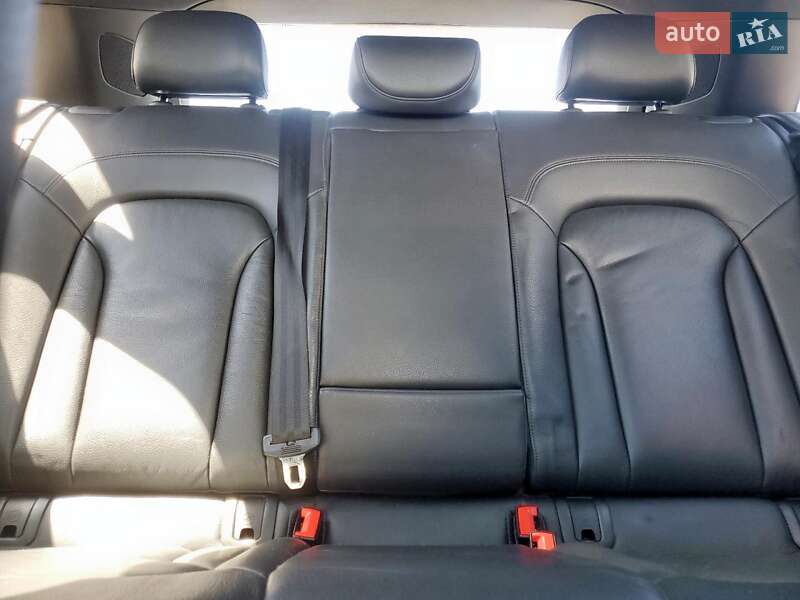 Позашляховик / Кросовер Audi Q3 2016 в Львові