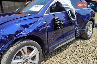 Внедорожник / Кроссовер Audi Q3 2022 в 