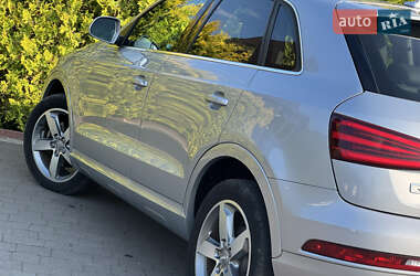 Внедорожник / Кроссовер Audi Q3 2014 в 