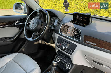 Внедорожник / Кроссовер Audi Q3 2014 в 