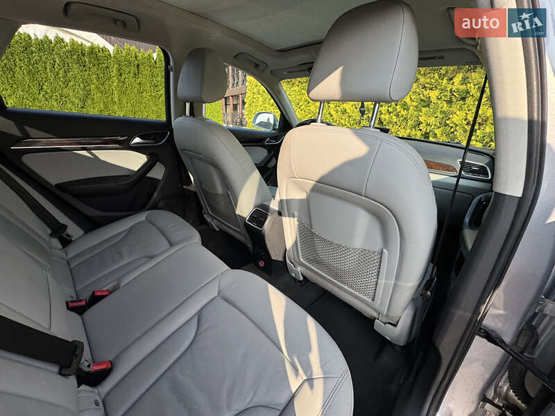 Позашляховик / Кросовер Audi Q3 2014 в Стрию
