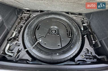 Внедорожник / Кроссовер Audi Q3 2021 в 