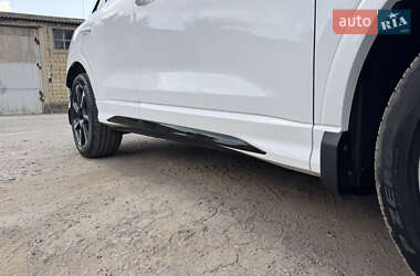 Внедорожник / Кроссовер Audi Q3 2021 в 