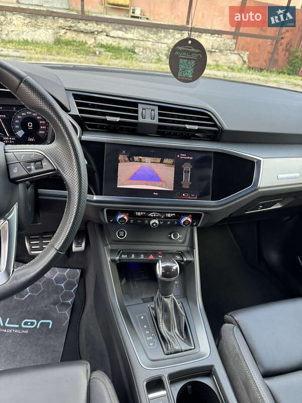 Внедорожник / Кроссовер Audi Q3 2021 в Одессе