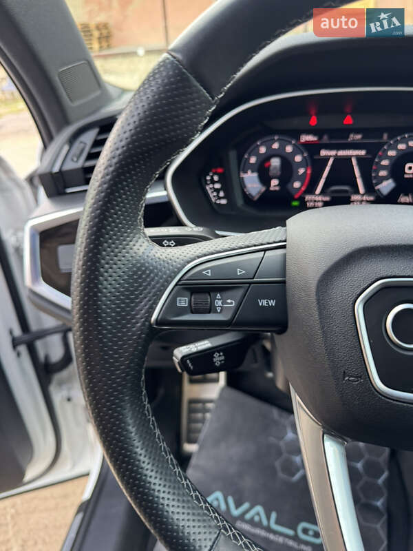 Внедорожник / Кроссовер Audi Q3 2021 в Одессе