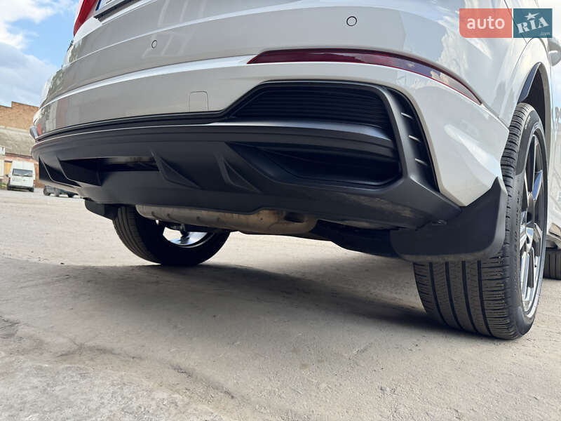 Внедорожник / Кроссовер Audi Q3 2021 в Одессе