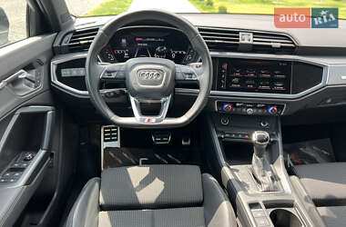 Внедорожник / Кроссовер Audi Q3 2020 в 