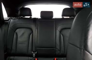 Внедорожник / Кроссовер Audi Q3 2016 в 