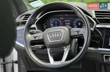 Внедорожник / Кроссовер Audi Q3 2020 в 