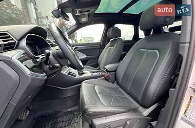 Внедорожник / Кроссовер Audi Q3 2020 в 