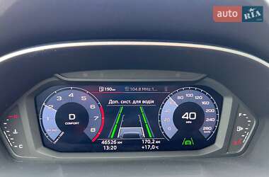 Внедорожник / Кроссовер Audi Q3 2020 в 
