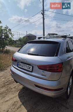 Внедорожник / Кроссовер Audi Q3 2015 в 