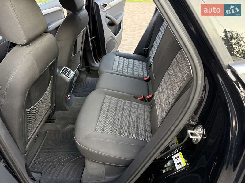Внедорожник / Кроссовер Audi Q3 2016 в Калуше