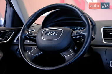 Внедорожник / Кроссовер Audi Q3 2015 в 