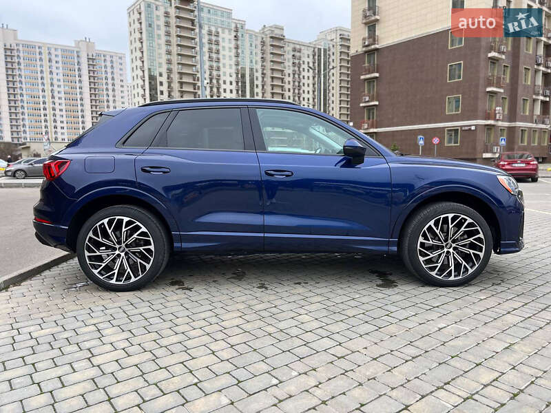 Внедорожник / Кроссовер Audi Q3 2020 в Одессе