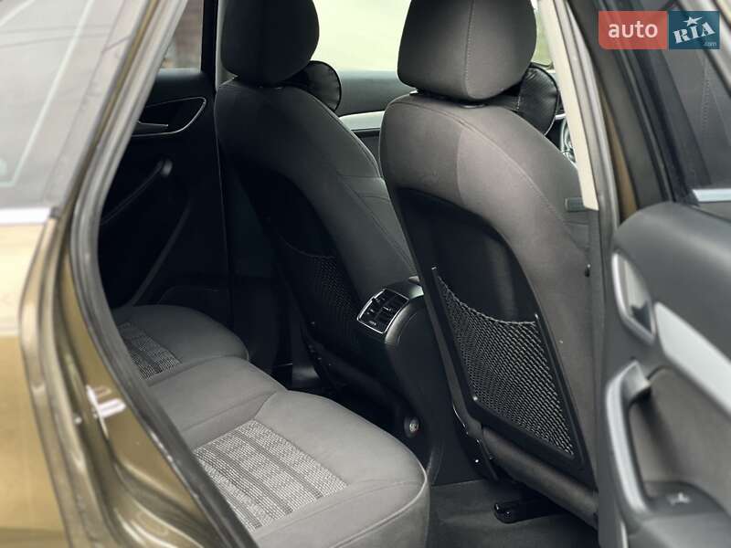 Внедорожник / Кроссовер Audi Q3 2012 в Львове фото 19 Внедорожник / Кроссовер Audi Q3 2012 в Львове