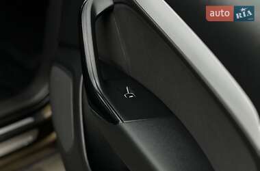 Внедорожник / Кроссовер Audi Q3 2012 в 