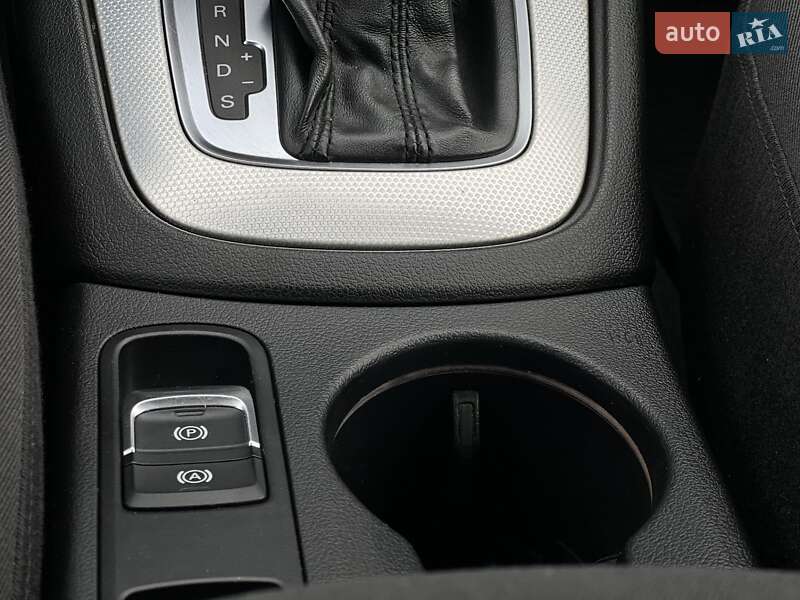 Внедорожник / Кроссовер Audi Q3 2012 в Львове фото 23 Внедорожник / Кроссовер Audi Q3 2012 в Львове