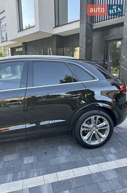 Внедорожник / Кроссовер Audi Q3 2014 в 