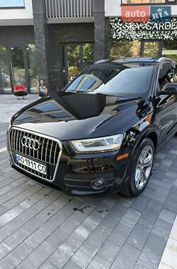 Внедорожник / Кроссовер Audi Q3 2014 в 