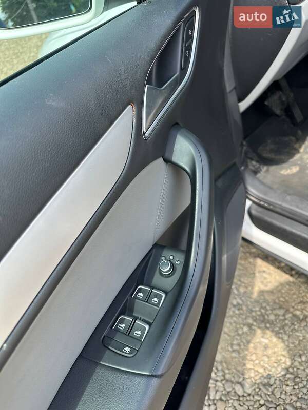 Внедорожник / Кроссовер Audi Q3 2017 в Стрые